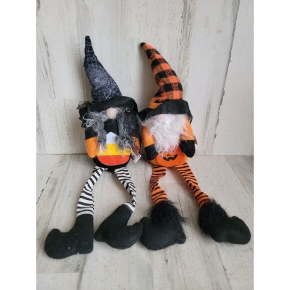 Halloween plush gnome Shelf sitting which candy corn set home decor - Picture 1 of 8